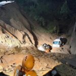 Longsor di Colo Kudus Akibatkan 2 Mobil Terperosok ke Jurang 20 Meter