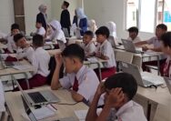 Laptop Gratis untuk Siswa Sekolah Rakyat, Menteri Sosial : Dorong Pembelajaran Berbasis Digital