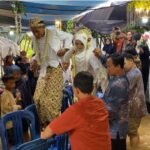 Cinta Tak Gentar Banjir: Kisah Rahmatul dan Firdaus Menikah di Tengah Kepungan Air di Kesambi Kudus