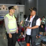 Polres Kudus Gerak Cepat: 1.000 Paket Makan Bergizi Gratis (MBG) Disalurkan untuk Korban Banjir Mejobo