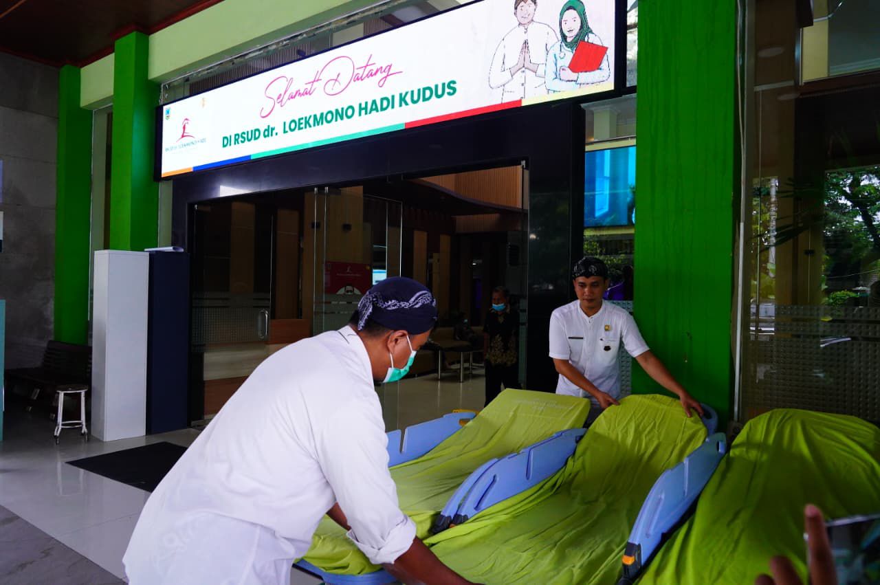 Status Darurat Banjir, RSUD dr. Loekmono Hadi Kudus Gratiskan Perawatan Warga Terdampak