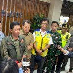 Bupati Kudus dan Kepala BNPB Tinjau Pengungsian, Fokus Cegah Banjir Susulan