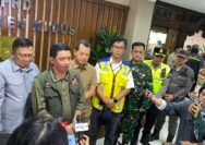 Bupati Kudus dan Kepala BNPB Tinjau Pengungsian, Fokus Cegah Banjir Susulan