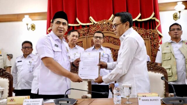 Risma Ardhi Chandra Resmi Menjabat Plt Bupati Pati, Gantikan Sudewo yang Tersandung Kasus KPK