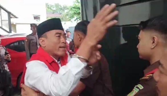 Polemik Botok vs Jaka W Jadi Sorotan Publik, Sejumlah Dugaan Mengemuka