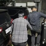 KPK Geledah Koperasi Artha Bahana Syariah, Sita Barang Bukti Dalam Koper dan Kardus