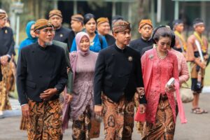 Khidmad dan Sakral, Upacara Adat Tingalan Jumenengan Tandai Empat Tahun Kepemimpinan Mangkunegara X