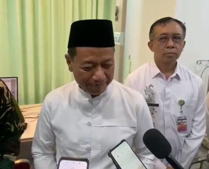 Siswa SMAN 2 Kudus Diduga Keracunan, Bupati Sam’ani Gerak Cepat Tinjau Korban di RSUD