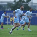 Persis Solo Versus Persib Bandung: Layvin Kurzawa Tak Dimainkan, Ini Alasan Coach Bojan Hodak