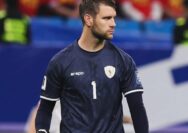 "Mudik" Mewah Sang Tembok Garuda: Ajax Amsterdam Rekrut Maarten Paes dengan Mahar Rp21 Miliar