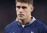 Bursa Transfer Memanas: Spurs Labeli Micky van de Ven Bek Termahal Sepanjang Sejarah