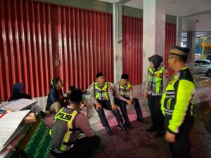 SOTR Humanis Satlantas Polresta Pati: Bagi 150 Paket Sahur & Edukasi Safety Riding