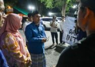 Wagub Jateng Taj Yasin Dialog dengan Mahasiswa UNS: Bahas Ijazah & Kemiskinan
