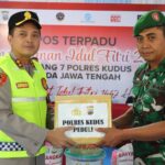 Kapolres Kudus dan Bhayangkari Tinjau Pos Pengamanan Lebaran, Beri Semangat kepada Personel