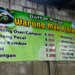 Warung Lontong Sore 'Mak Pipik' Undaan, Kuliner Laris yang Tak Pernah Sepi Pembeli