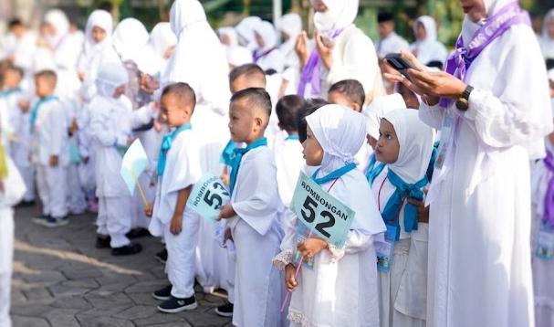 1.400 Lebih Siswa PAUD Kudus Praktik Manasik Haji di UIN Sunan Kudus