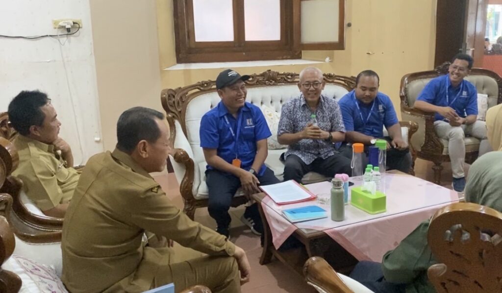 Bahas Kerja Sama dengan Aqualux, Pemkab Kudus Siap Gerakkan Air Minum Ramah Lingkungan
