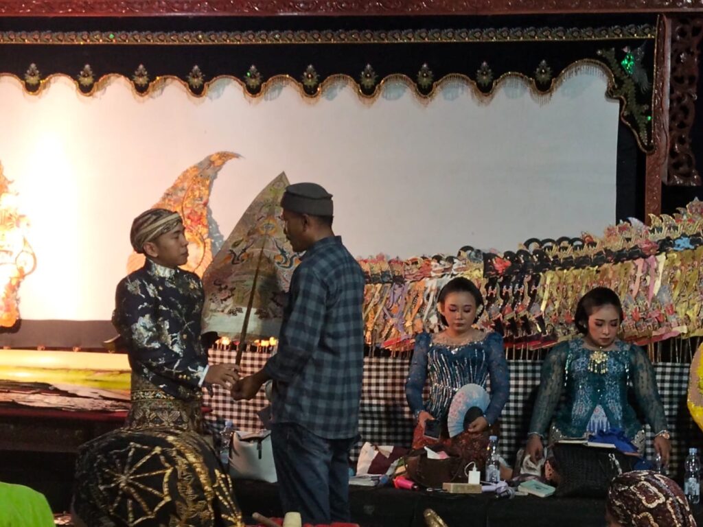 Wayang Kulit Masih Dicintai, Sedekah Bumi di Kudus Pertahankan Tradisi
