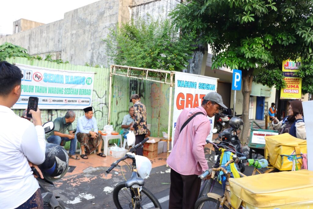 Dari Sebungkus Nasi untuk Dhuafa, Ribuan Orang Terbantu Selama Tujuh Tahun