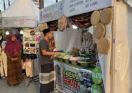 Menikmati Kudus Lewat Ragam Jajanan Khas Tempo Dulu di Taman Menara