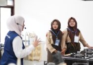 Siswa SMK Lihat Langsung Lab Gizi hingga Keperawatan UMKU